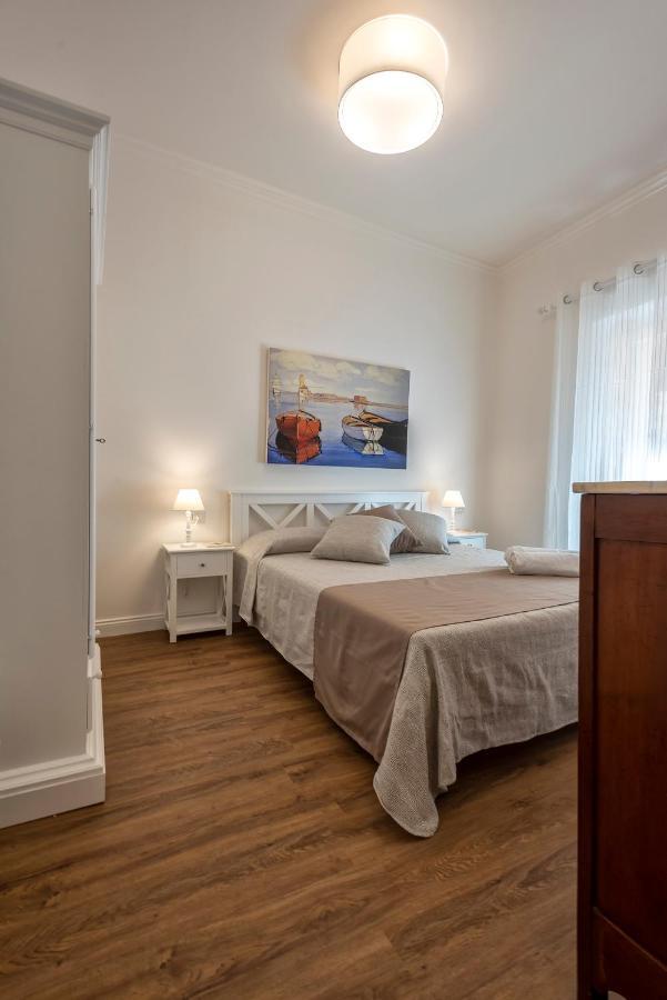 Cielo E Mare: Charming Seaside Retreat in Old Village Heart Castelsardo Exterior photo